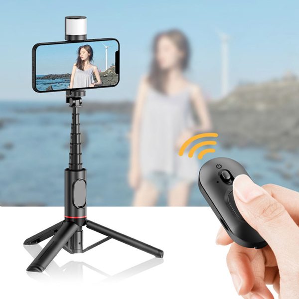 XIAOMI YOUPIN FUNSNAP Q12S Rotation Phone Clip Tripod Stand LED Fill Light Design Extendable Selfie Stick For Cheap